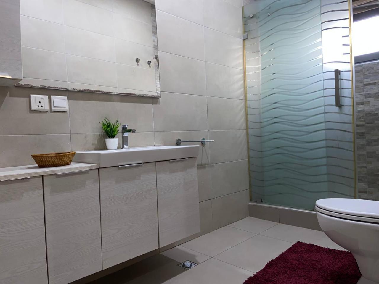 Queens View Apartment Accra Eksteriør bilde