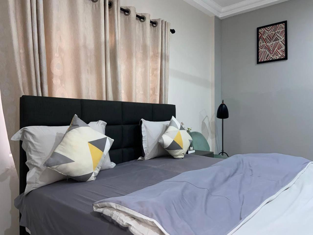 Queens View Apartment Accra Eksteriør bilde