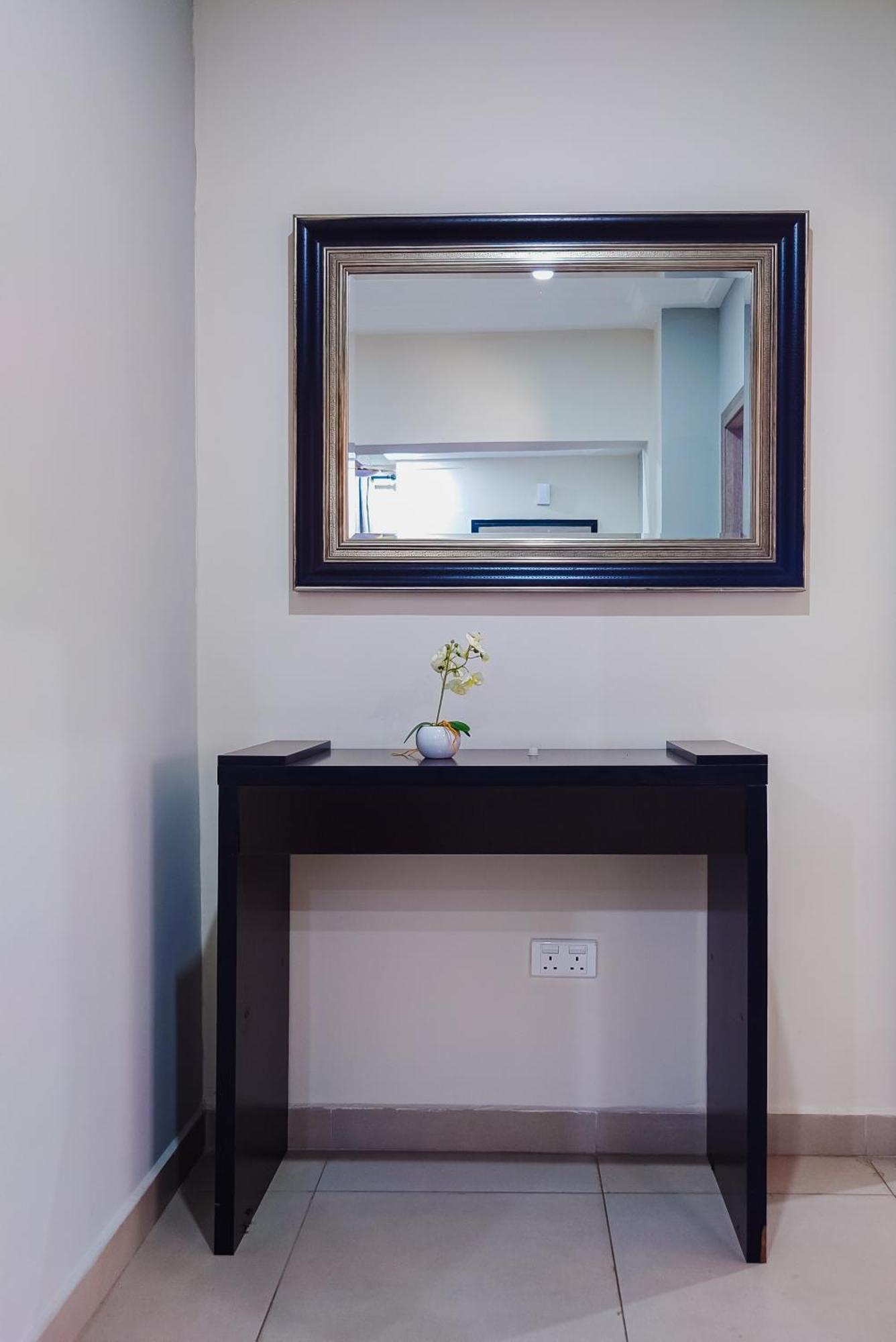 Queens View Apartment Accra Eksteriør bilde